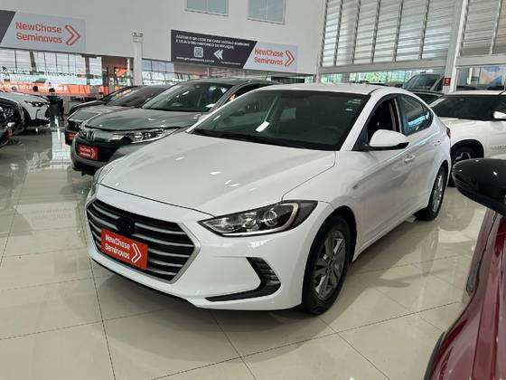 HYUNDAI ELANTRA 2.0 16V FLEX 4P AUTOMÁTICO HYUNDAI ELANTRA 2.0 16V FLEX 4P AUTOMÁTICO